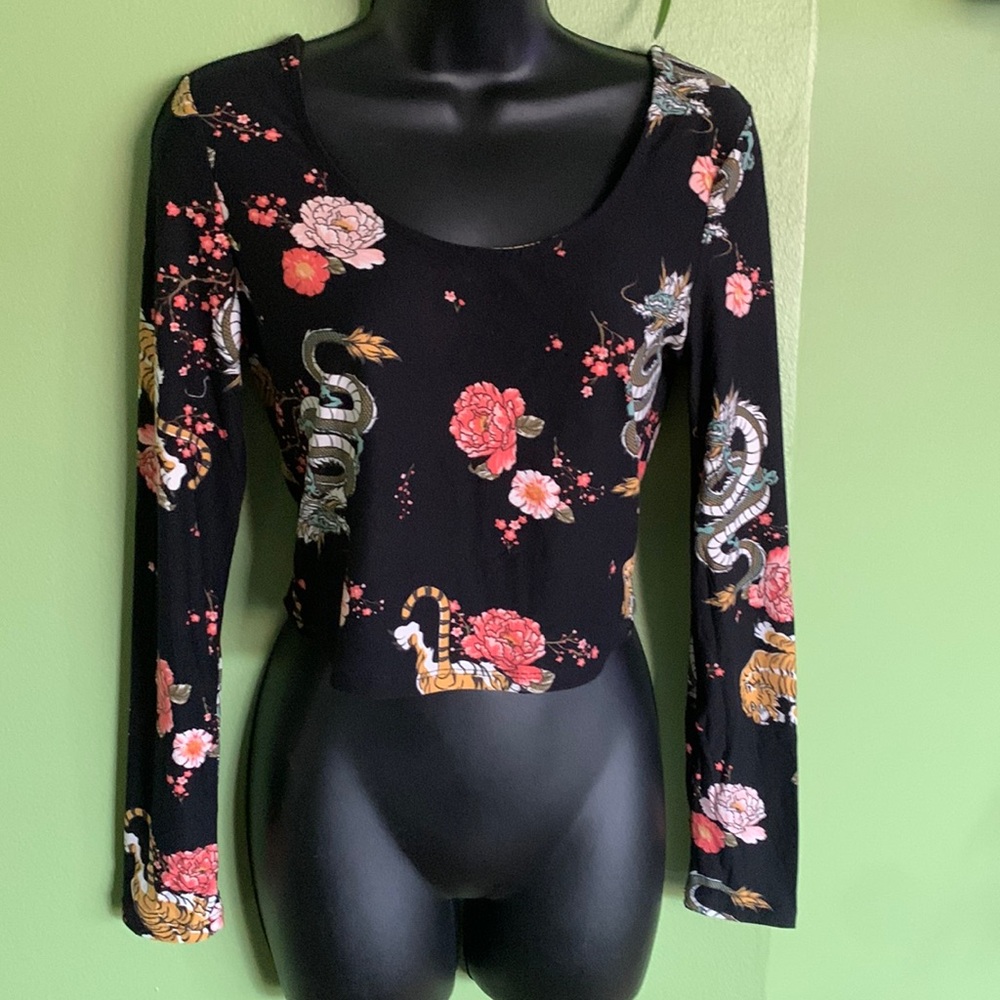 Derek heart top NWT